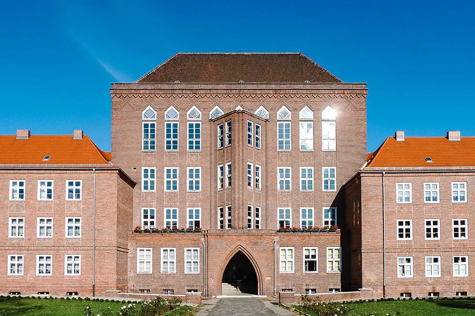 Erich-Kästner-Gesamtschule - Referenz Büro/Geschäftshaus