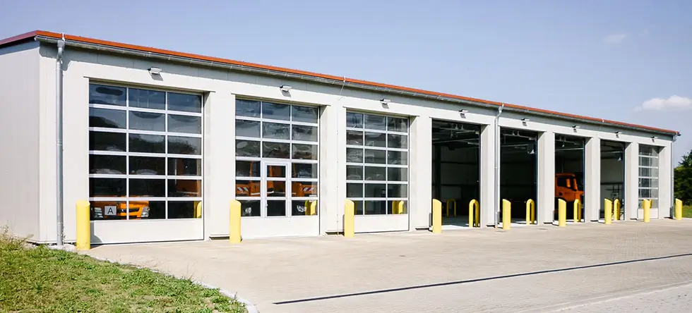 FWA Fahrzeughalle - Referenz Gewerbe/Industrie