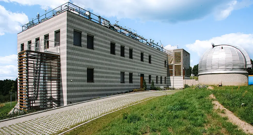 Observatorium Lindenberg - Referenz Gewerbe/Industrie