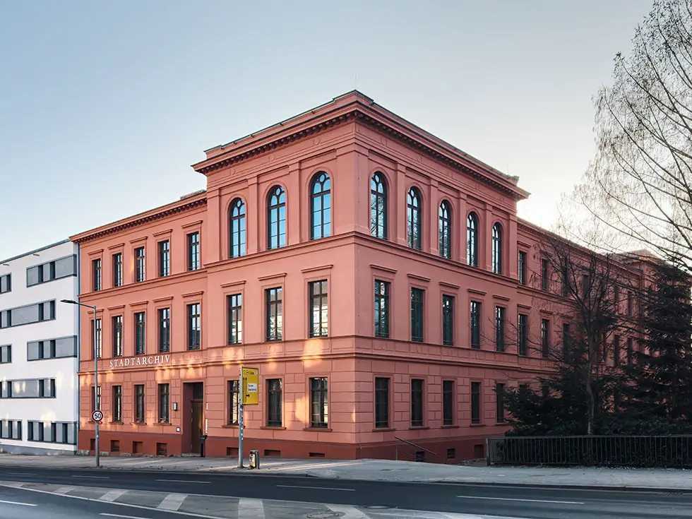 Stadtarchiv 2 - Referenz Büro/Geschäftshaus